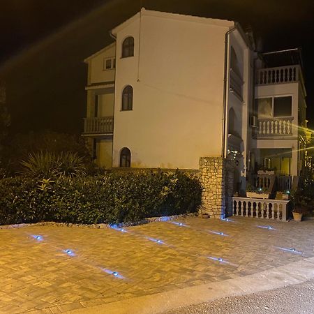 Villa Grey Stone Водице Екстериор снимка